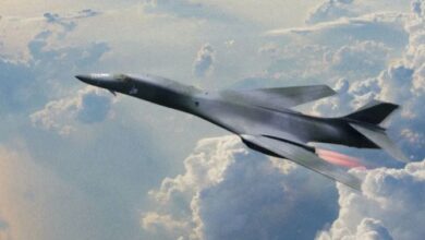 Photo of अमेरिका और वेनेजुएला के बीच बढ़ा तनाव, बॉर्डर पर दिखे B-1 बमवर्षक