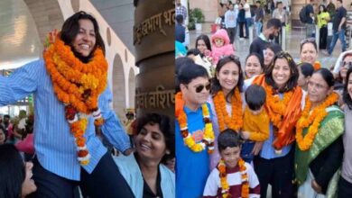 Photo of दून एयरपोर्ट पर स्नेह राणा का ढोल नगाड़ों से स्वागत