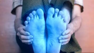 Photo of नींद नहीं आ रही? वजह हो सकते हैं आपके ठंडे पैर